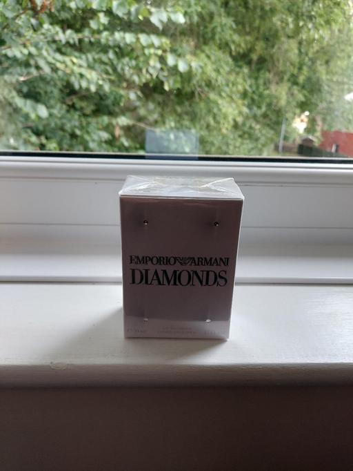 Buy & Sell Oakes Kirklees - Photos for Perfume