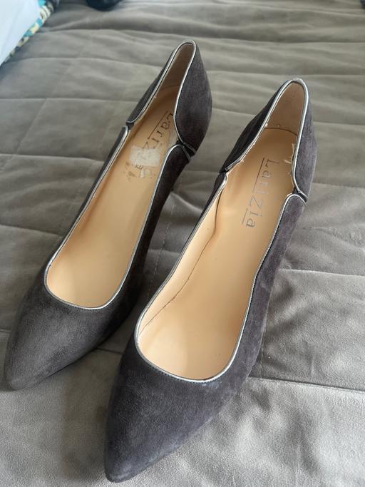 Buy & Sell Paddington West London - Photos for Parisian ladies heels