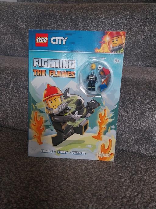 Buy & Sell Essington Wolverhampton - Photos for New. Lego City Book/ Comic
