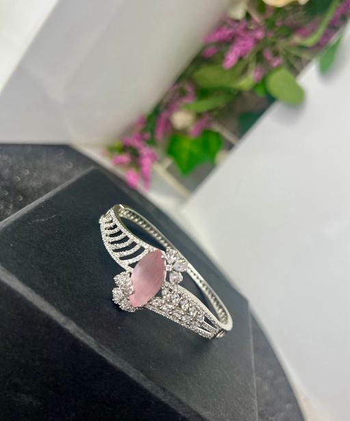 Buy & Sell Queniborough Charnwood - Photos for Silverplated openable American Diamond bracel
