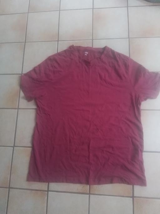 Buy & Sell Aldridge Walsall - Photos for MANS TEE SHIRT