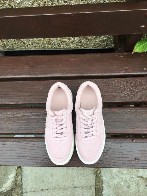 Buy & Sell Langford Central Bedfordshire - Photos for M&S Trainers Size 4