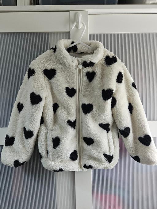 Buy & Sell Weston Point Halton - Photos for Age 5-6 F&F fluffy jacket