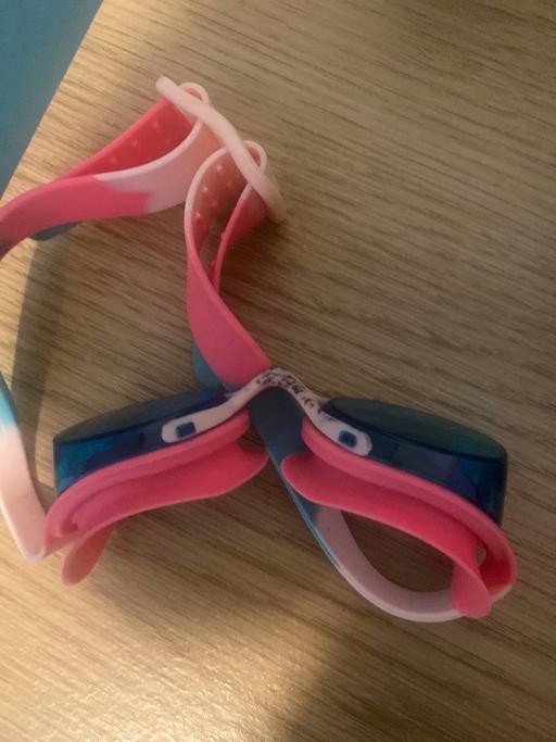Buy & Sell Milton Keynes City Centre Milton Keynes - Photos for Swimming goggles