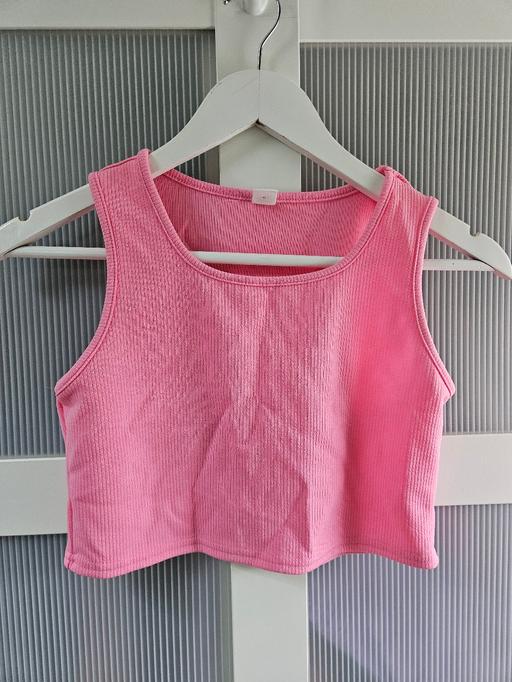 Buy & Sell Weston Point Halton - Photos for Age 11-12 SHEIN pink cropped top