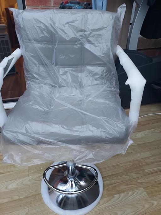 Buy & Sell Plaistow East London - Photos for Tall chair