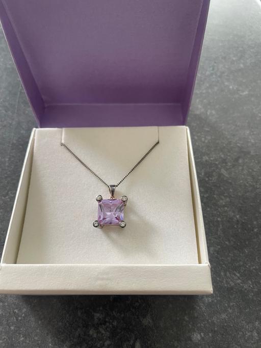 Buy & Sell Newdale Telford and Wrekin - Photos for Necklace