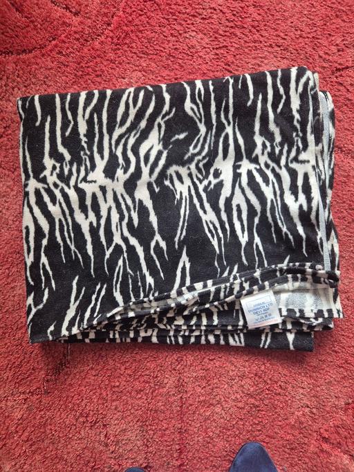 Buy & Sell Cotgrave Rushcliffe - Photos for zebra throw
