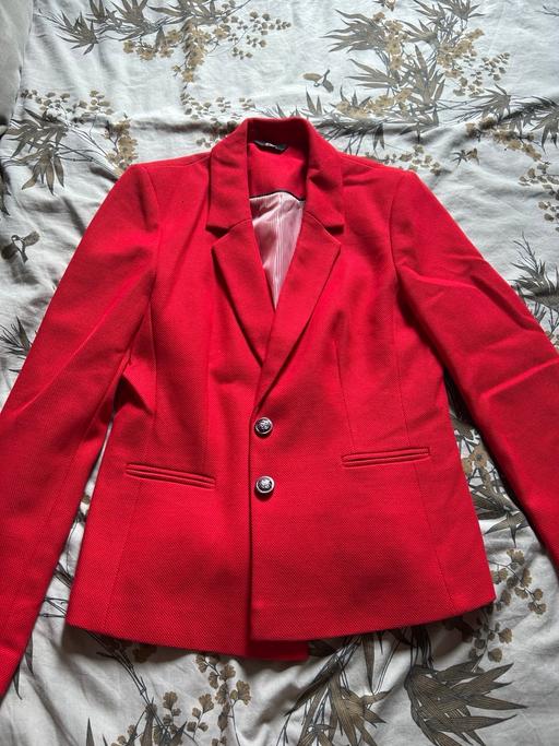 Buy & Sell Peckham South East London - Photos for Red blazer