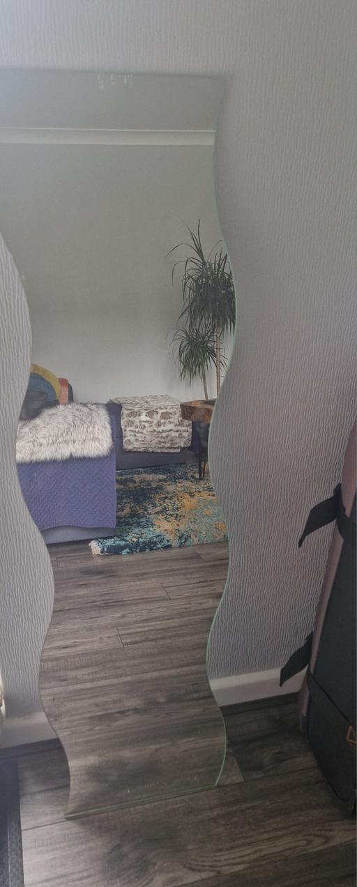 Buy & Sell Beckton East London - Photos for Mirror