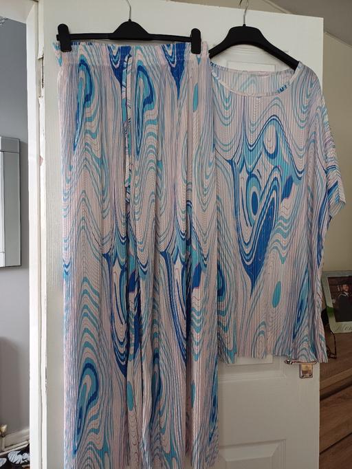 Buy & Sell Wickersley Rotherham - Photos for trousers suit