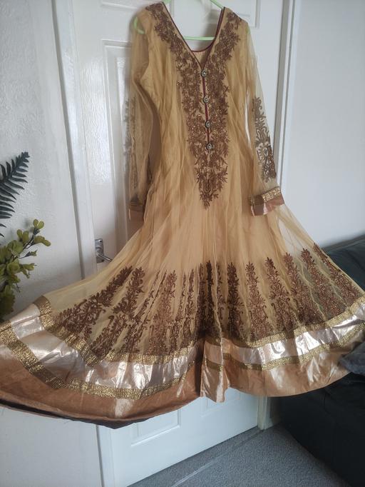 Buy & Sell Grafton Street Industrial Estate West Northamptonshire - Photos for Long frock dress