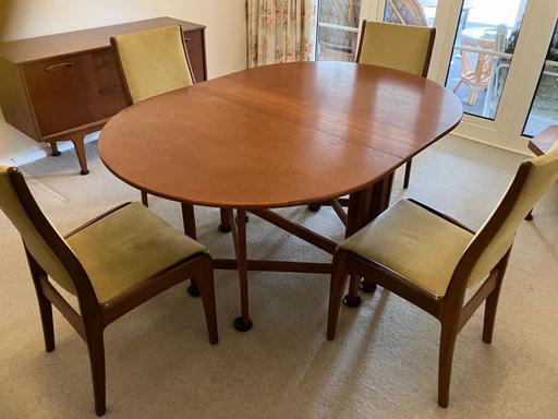 Buy & Sell Southwater Horsham - Photos for G Plan - dining table & 4 chairs