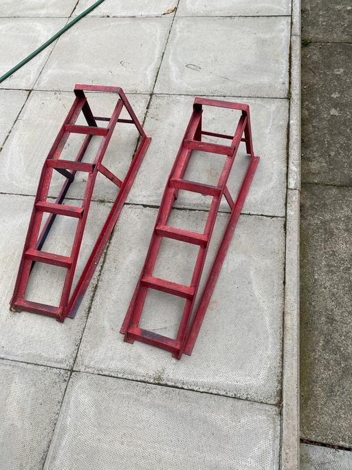 Vehicles Woodgate Birmingham - Photos for Two car ramp for repair under the car