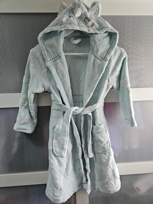 Buy & Sell Weston Point Halton - Photos for Age 8-9 GEORGE dressing gown