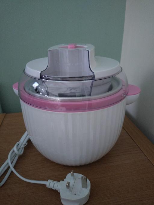Buy & Sell Moxley Walsall - Photos for ice cream maker (silver crest)