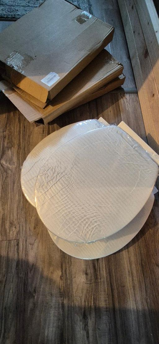 Buy & Sell Burton-on-Trent East Staffordshire - Photos for Toilet seat