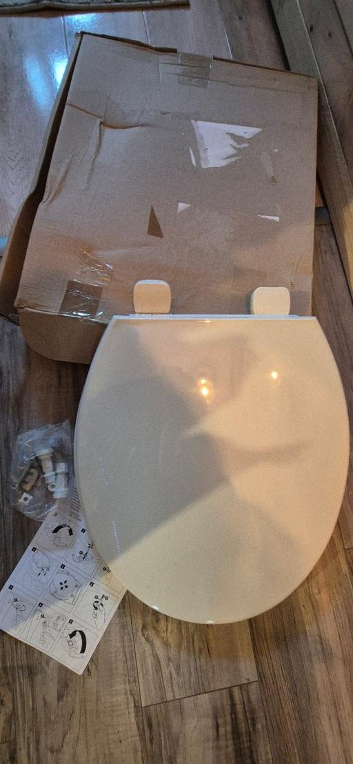 Buy & Sell Burton-on-Trent East Staffordshire - Photos for Toilet seat