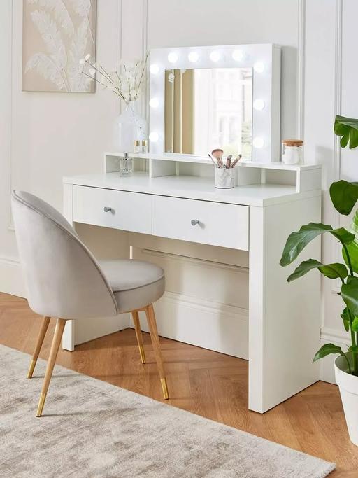Buy & Sell Halesowen Dudley - Photos for Immy Dressing Table With Lit Mirror White