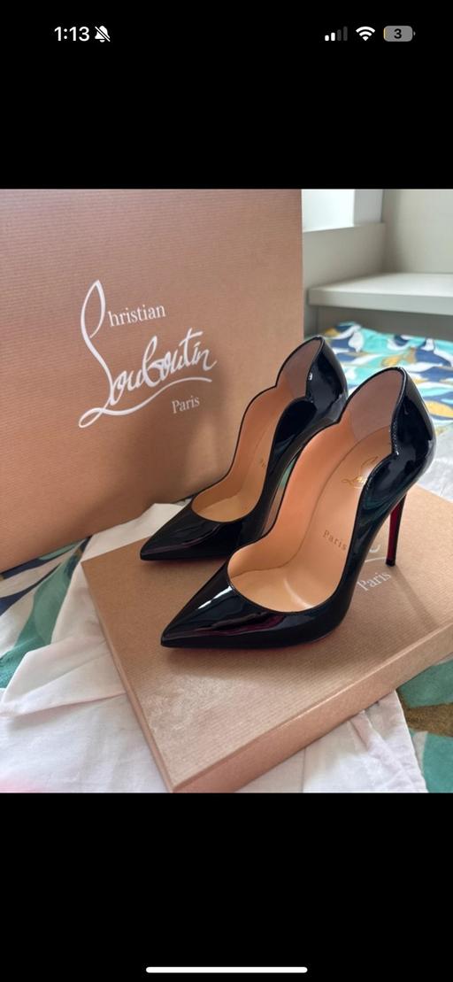Buy & Sell Fulham Broadway South West London - Photos for Christian Louboutin Hot Chick 100
