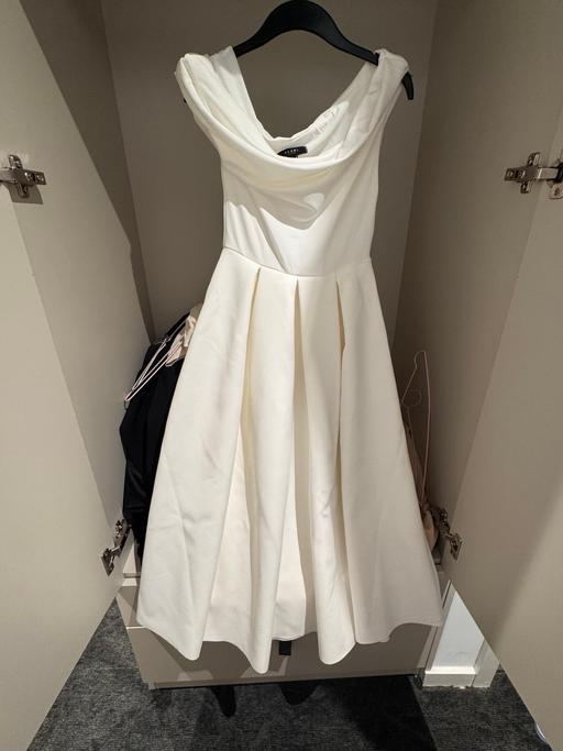 Buy & Sell - Photos for Club L London White Midi Dress
