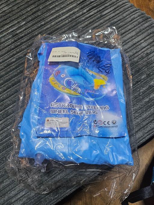 Buy & Sell Northfield Birmingham - Photos for 🌊 Astronaut Water Gun Float