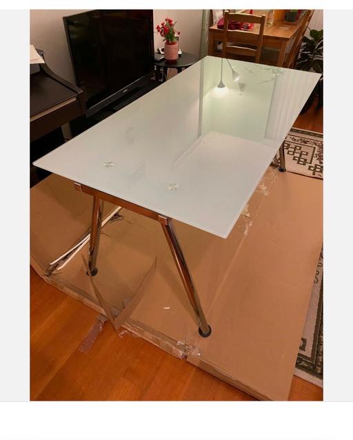 Buy & Sell King`s Cross Central London - Photos for IKEA Galant glass table