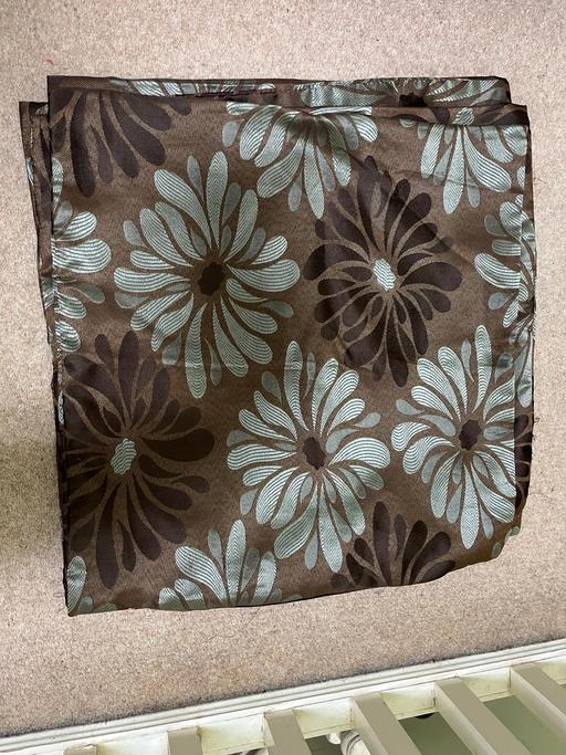 Buy & Sell Rivelin Sheffield - Photos for FLORAL STYLE CUSHION COVERS. Set of 6