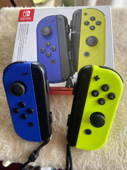 Buy & Sell Wallington Sutton - Photos for Official Nintendo Switch Joycons