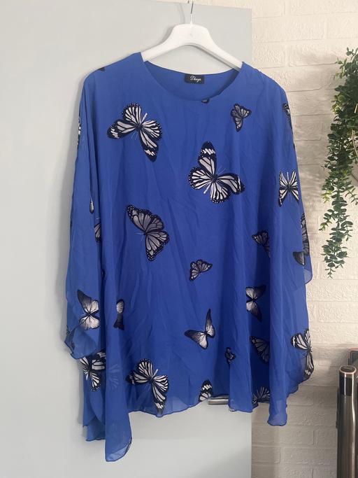 Buy & Sell Conisbrough Doncaster - Photos for Beautiful batwing style top size 26 navy blue