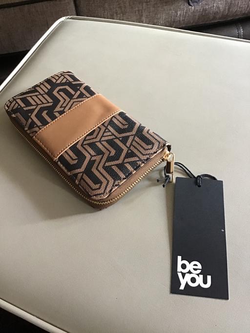 Buy & Sell White City West London - Photos for Ladies purse