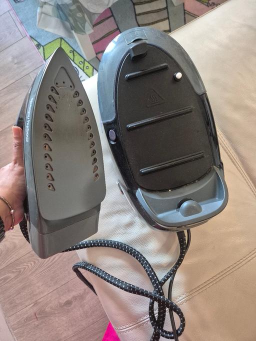 Buy & Sell Luton Bedfordshire - Photos for ironing device