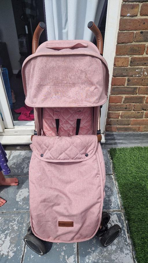 Buy & Sell Upper Holloway North London - Photos for Ickle Bubba Discovery Max Stroller Pink