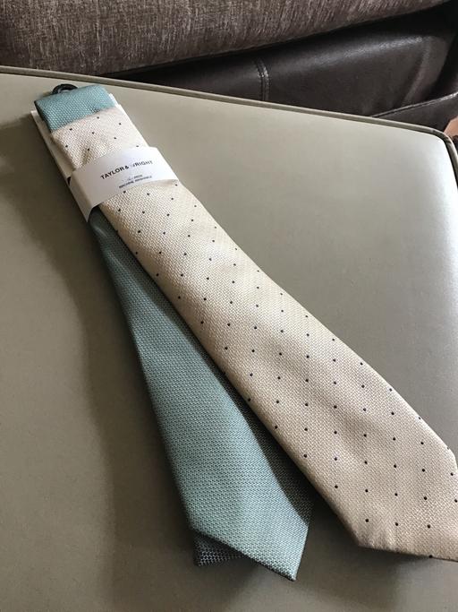 Buy & Sell Shepherd`s Bush West London - Photos for Men’s twin pack green/ beige ties