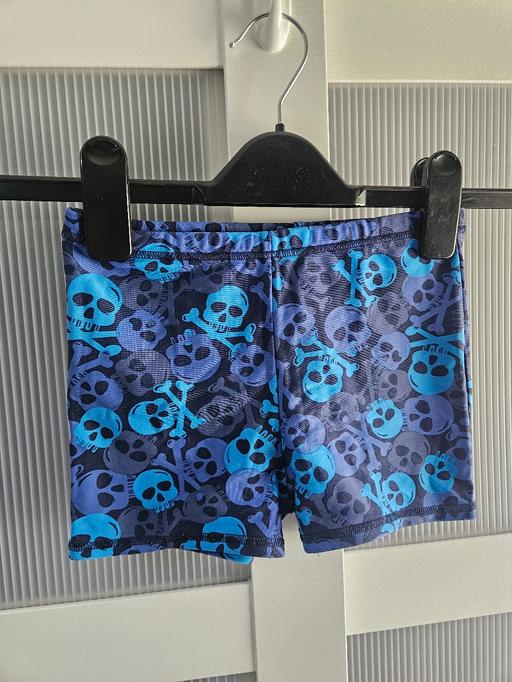 Buy & Sell Weston Point Halton - Photos for Age 6-7 F&F swimming shorts