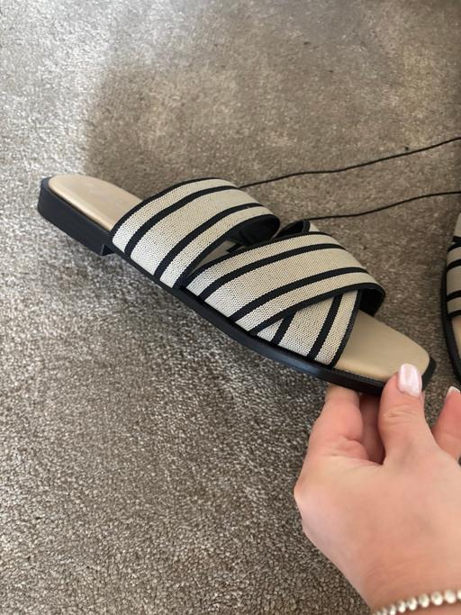Buy & Sell Essington South Staffordshire - Photos for New look size 4 sandals