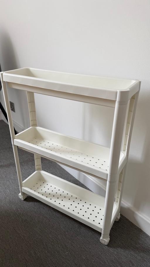 Buy & Sell Walworth South East London - Photos for Bathroom shelves
