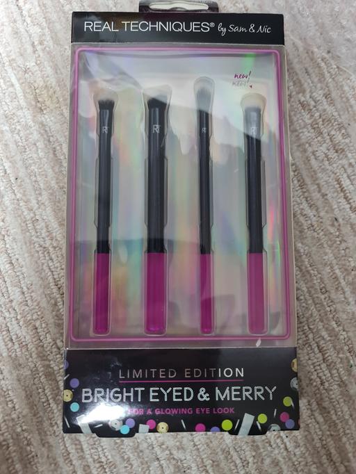 Buy & Sell Gatley Stockport - Photos for real techniques brushes