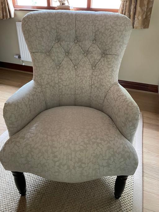 Buy & Sell May Bank Newcastle-under-Lyme - Photos for Laura Ashley Chair