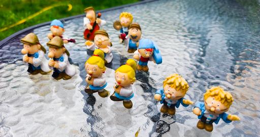 Buy & Sell Hill Top Sandwell - Photos for TETLEY TEA FOLK COLLECTABLES
