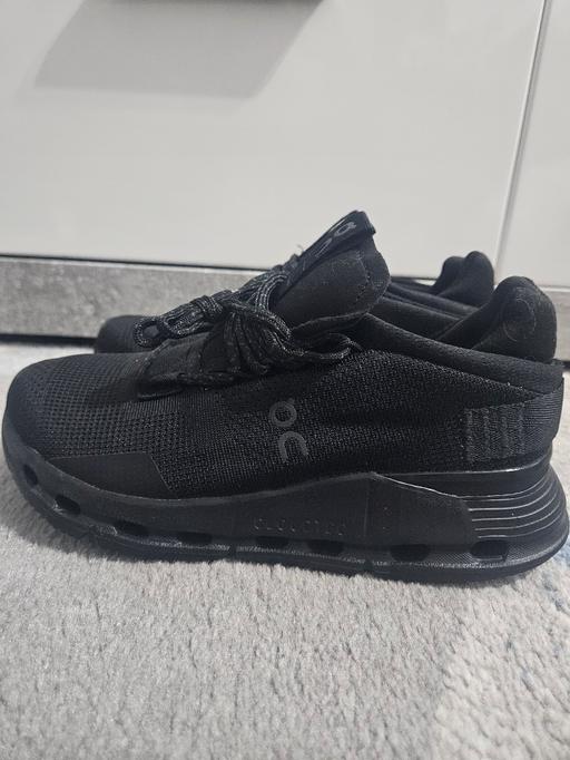 Buy & Sell Kingshurst Solihull - Photos for On Cloud black trainers Size 3