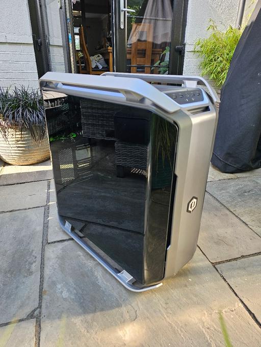 Buy & Sell Goffs Oak Broxbourne - Photos for Full Tower PC (Used)