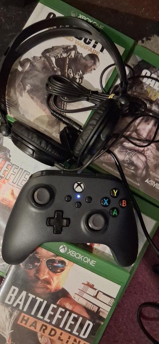 Buy & Sell Castleton Rochdale - Photos for xbox one