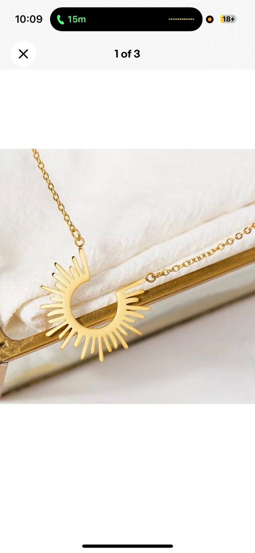 Buy & Sell Charlestown Bradford - Photos for Gold sun pendant necklace- 18k plated