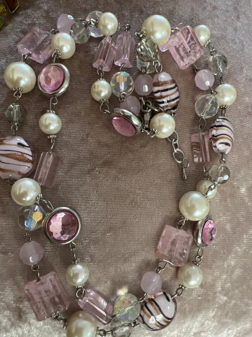 Buy & Sell Brighton Brighton - Photos for Beautiful long pink glass necklace