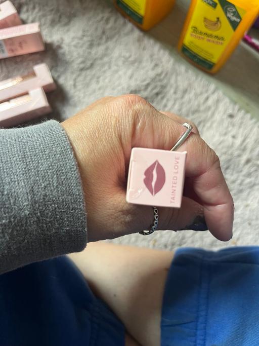 Buy & Sell Wednesfield Wolverhampton - Photos for Lipsticks £1 each two of each