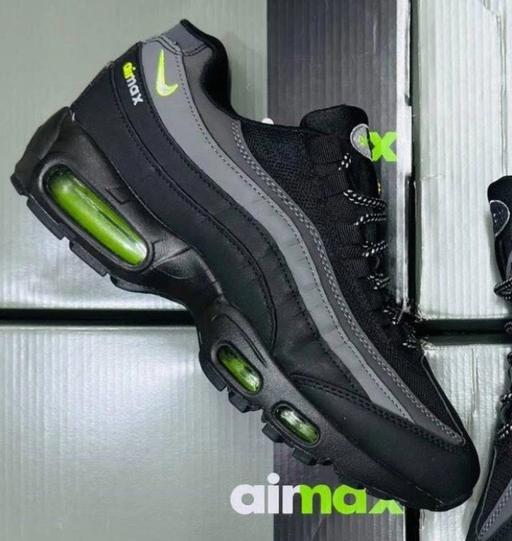Buy & Sell Murdishaw Halton - Photos for Nike air max 95 size 8 brand new genuine