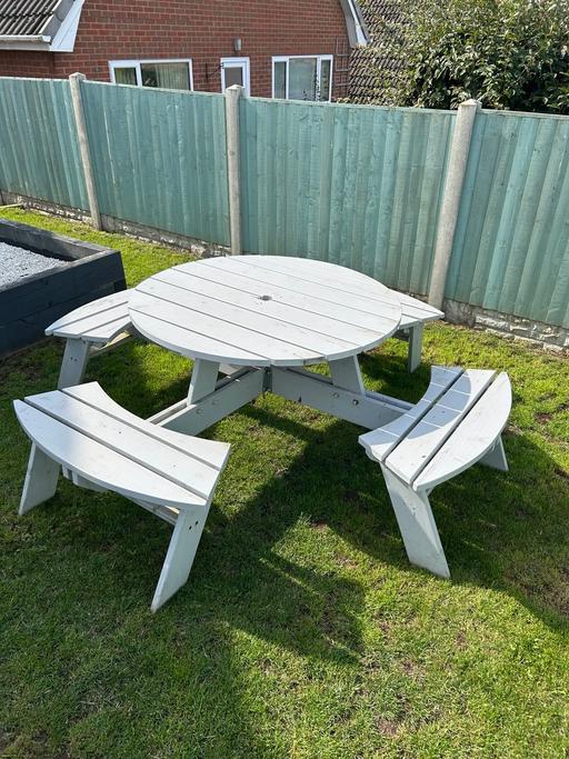 Buy & Sell Hillstown Bolsover - Photos for Pick nick bench
