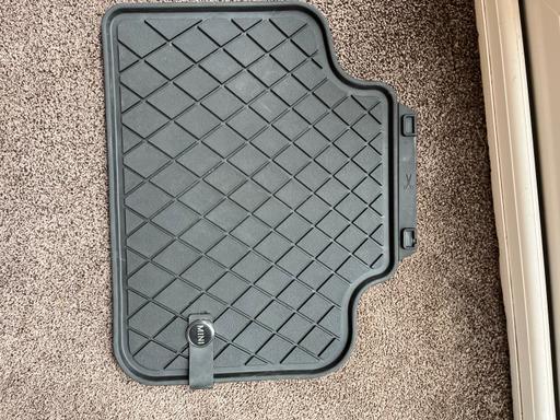 Vehicles Telford and Wrekin Shropshire - Photos for Mini Countryman OE rubber mats inc boot