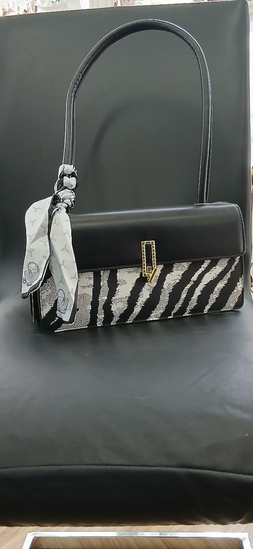 Buy & Sell Burnage Manchester - Photos for Women's Ladies Designer style Hand baBrand Ne